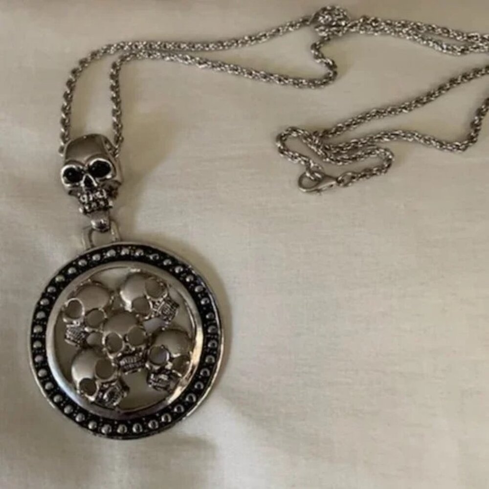 Vintage Skull and Medallion Necklace (Mens Listing)